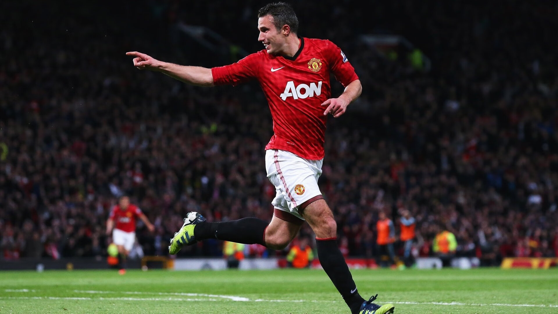 俱乐部管理层称赞球队执行力和职业精神,球队管理层职位