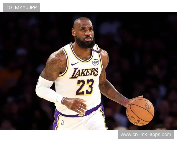 詹姆斯宣布参与投资体育公益公司,引发行业关注 詹姆斯宣布参与投资体育公益公司,引发行业关注