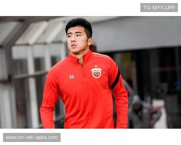 武汉三镇酝酿大动作！李圣龙冯劲或加盟，邓卓翔的野心藏不住了！